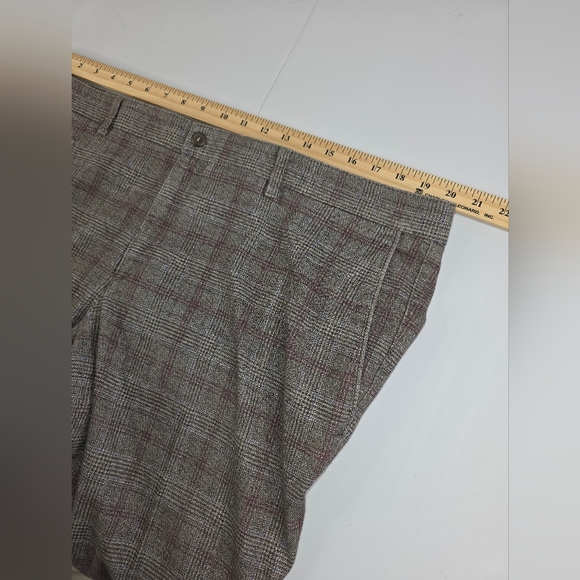 Brax Feel Good Men's Gray Brown Plaid Pants Size 40x34 I-3318 - Picture 7 of 13